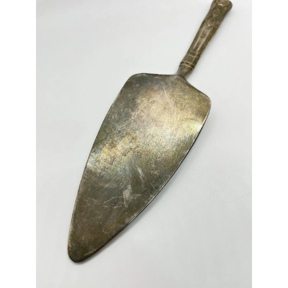 Vintage Silver Plate Mayell EP on Zinc Cake Slicer Server